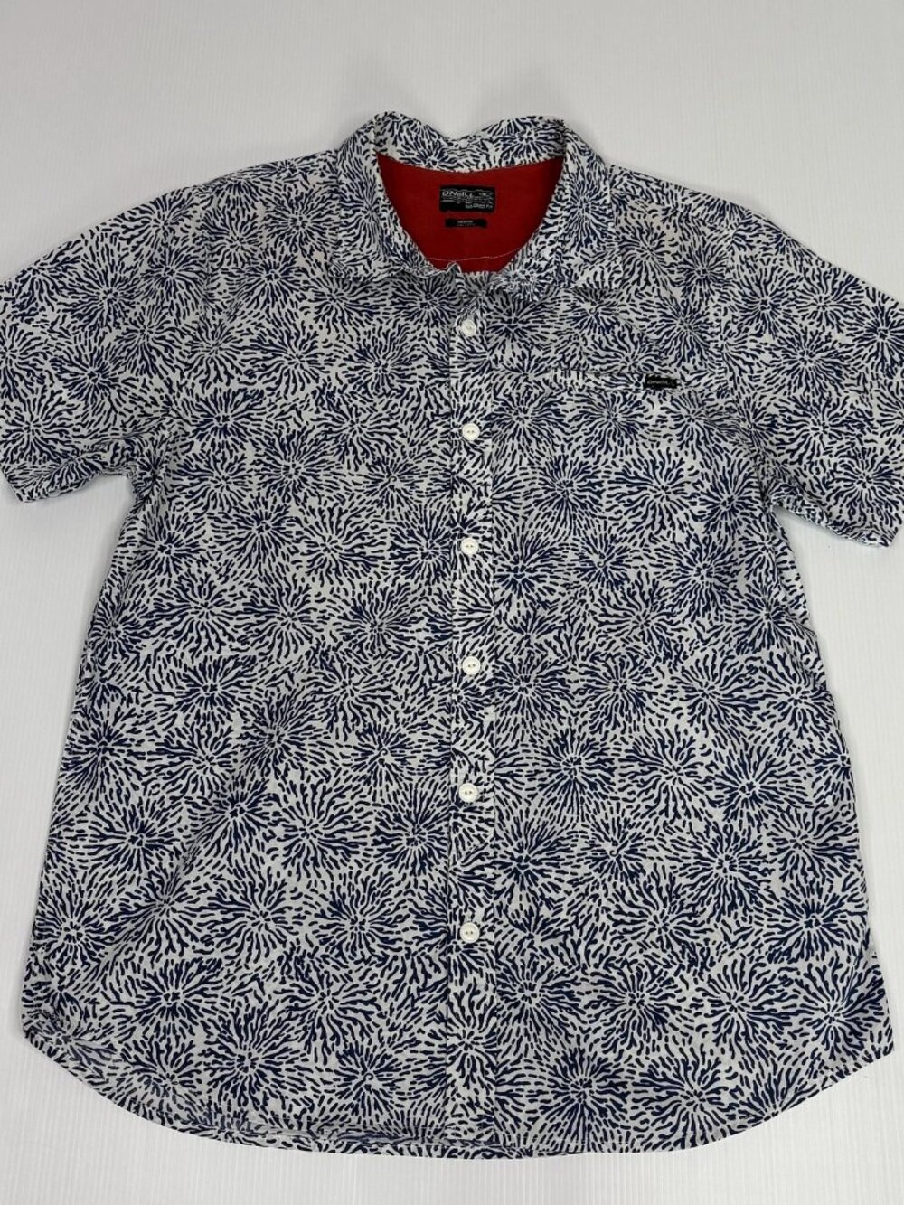 O'NEILL men's short-sleeved shirt medium size